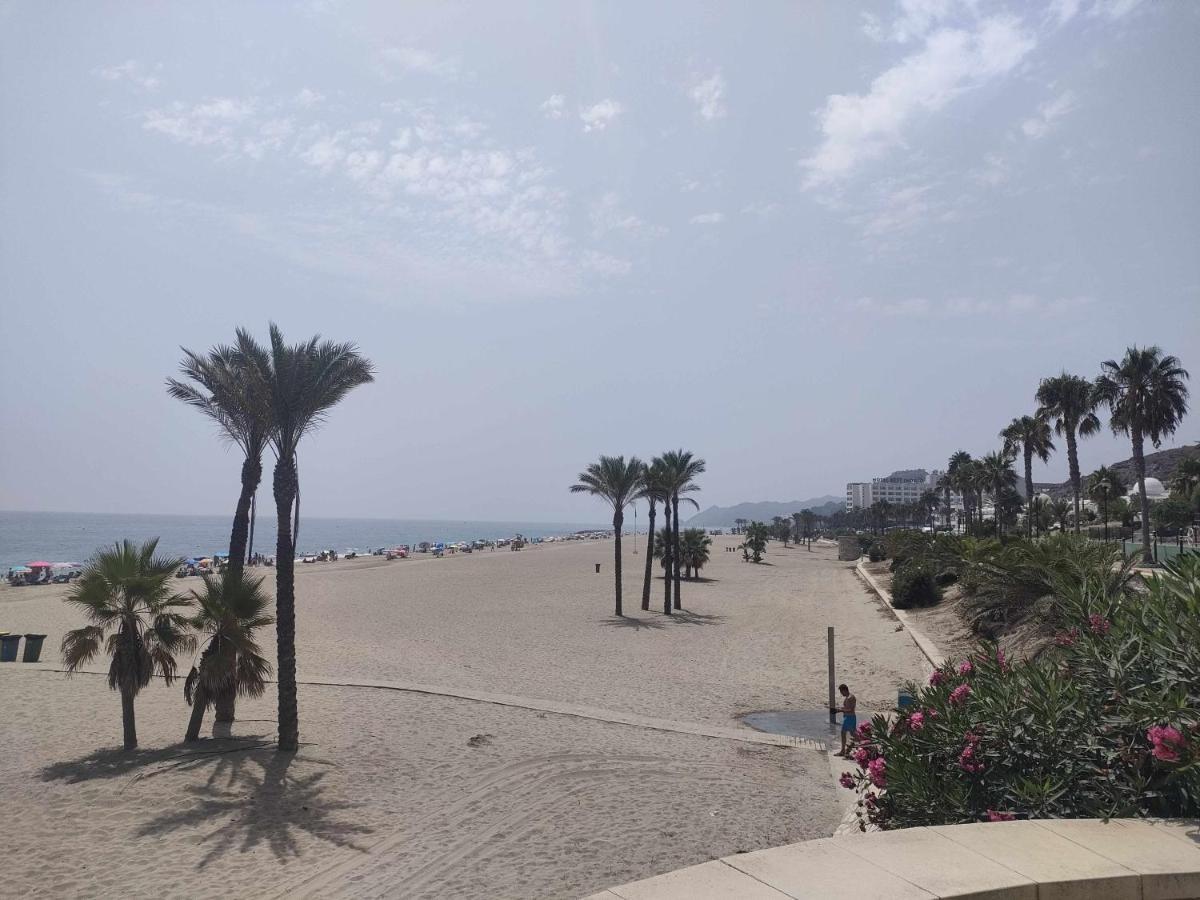 Apartamento La Invencible Mojacar en 1ª Línea de Playa Exterior foto